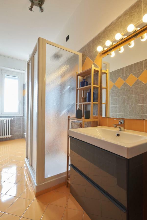 Famagosta 10 Lägenhet Milano Exteriör bild
